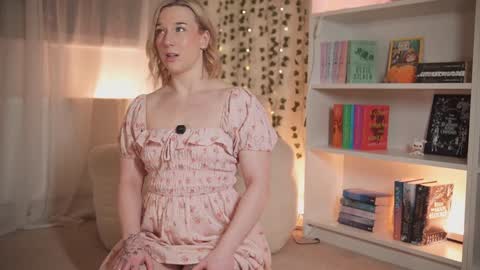 Em -  online show from 01/03/25, 09:36