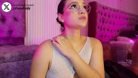 Emily online show from 04/06/26, 07:04