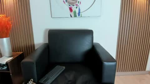 emily_frostt online show from 03/21/26, 11:37