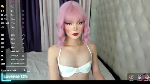 Snapshot of emily_fuckers02 chatting on 11/16/25, 09:48 emily online show from 11/16/25, 09:48