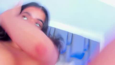 Emi  online show from 02/18/25, 08:14