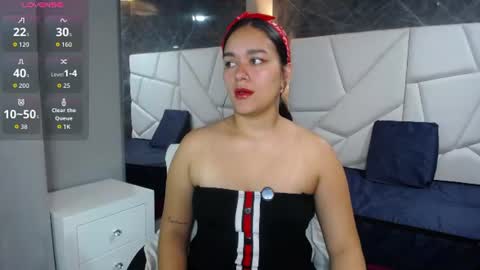 Snapshot of emily_gomez159 chatting on 07/30/26, 12:15 Emily online show from 07/30/26, 12:15