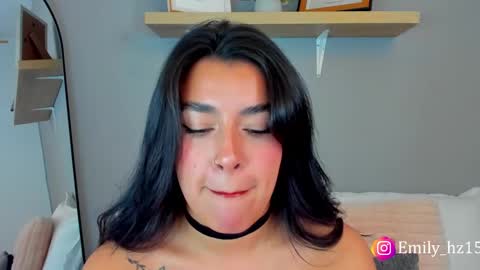 Snapshot of emily_haze chatting on 02/20/25, 06:24 Emily online show from 02/20/25, 06:24