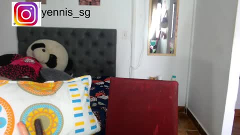 Snapshot of emily_hot_01 chatting on 02/09/25, 10:21 emily online show from 02/09/25, 10:21