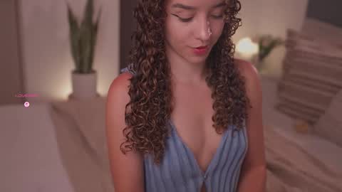 Juliana online show from 03/16/26, 11:31