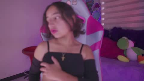 mily online show from 03/15/26, 04:02