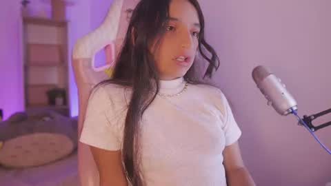 mily online show from 06/10/26, 08:30