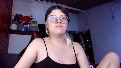 Julieta online show from 02/18/25, 06:26