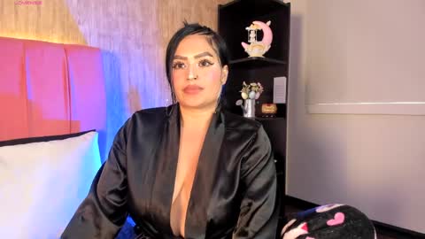 Snapshot of emily_klarence chatting on 04/18/26, 07:58 Emily online show from 04/18/26, 07:58