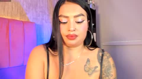 Snapshot of emily_klarence chatting on 05/28/26, 07:33 Emily online show from 05/28/26, 07:33