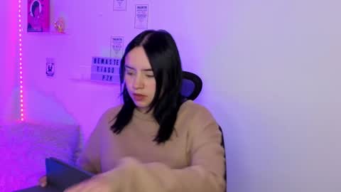 Emily Lindey online show from 03/21/26, 07:13