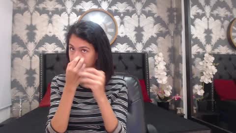 Snapshot of emily_loperaa chatting on 01/30/25, 03:40 Emily online show from 01/30/25, 03:40