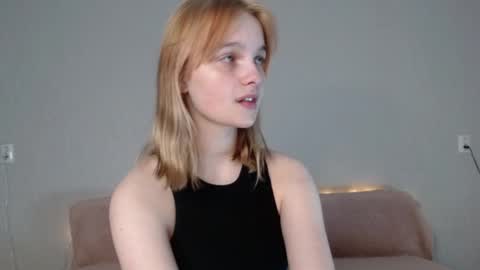 Emily online show from 01/06/26, 02:21