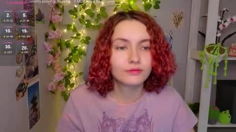 Snapshot of emily_lune chatting on 02/18/26, 06:53 Emily online show from 02/18/26, 06:53