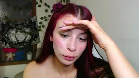 Snapshot of emily_mckey chatting on 02/21/25, 11:21 Emily online show from 02/21/25, 11:21