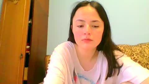 emily_morning_dew online show from 01/10/25, 07:46