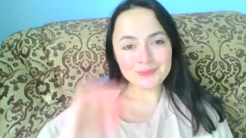 emily_morning_dew online show from 01/12/25, 07:21