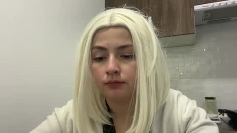 Snapshot of emily_morning_dew chatting on 01/12/26, 11:59 emily_morning_dew online show from 01/12/26, 11:59