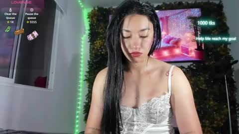 emily_palmeer online show from 04/25/26, 09:45