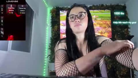 emily_palmeer online show from 05/30/26, 10:01