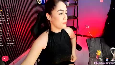 Snapshot of emily_roberts1 chatting on 07/01/26, 12:40 Emily online show from 07/01/26, 12:40