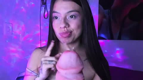 Emily online show from 04/21/26, 01:42