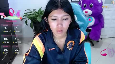       online show from 04/10/26, 11:04