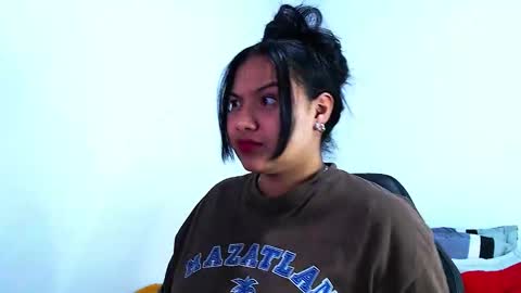 Snapshot of emily_rousee1 chatting on 02/26/26, 02:32 Sofia Gomez online show from 02/26/26, 02:32