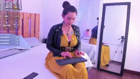 Emilly online show from 07/22/26, 09:28
