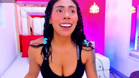 Snapshot of emily_sexy3 chatting on 01/31/25, 11:24 Emily online show from 01/31/25, 11:24