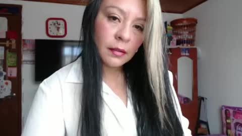 Emily online show from 04/30/26, 04:13