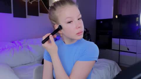 emily shepard online show from 04/03/26, 01:58