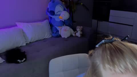 emily shepard online show from 07/08/26, 01:21