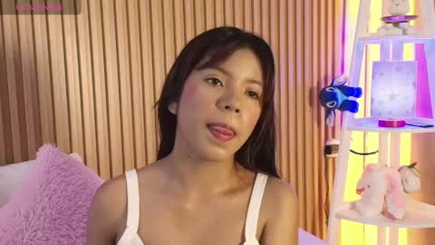 Emily online show from 05/07/26, 11:59