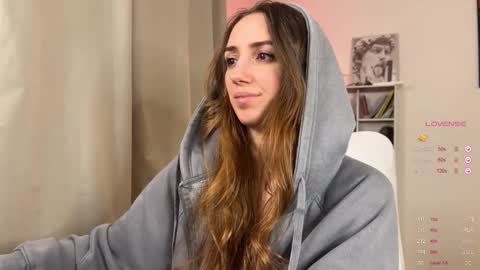 Lia online show from 02/01/26, 07:45