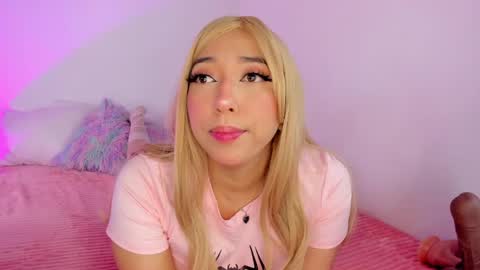 emily_walker4 online show from 04/09/26, 03:28