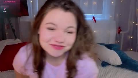 artist Emily online show from 03/03/26, 04:18