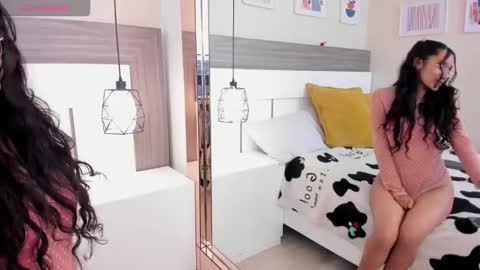 Snapshot of emilyblussh chatting on 03/02/26, 06:15 Emily Bluush online show from 03/02/26, 06:15