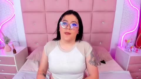 Emily online show from 05/30/26, 03:58