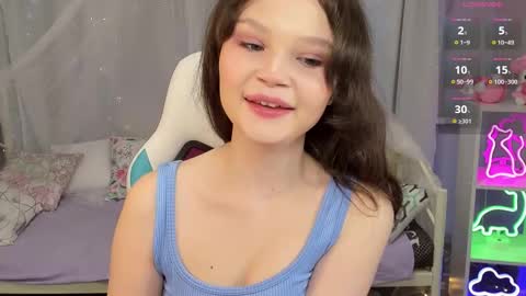 Emilyhaves online show from 01/17/26, 06:29