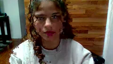 EmilyCm online show from 04/10/26, 11:42