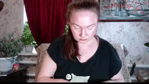 Snapshot of emilydoth chatting on 05/05/26, 07:16 EmilyDoth online show from 05/05/26, 07:16