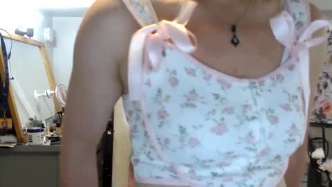 EmilyDresser online show from 06/01/26, 04:03