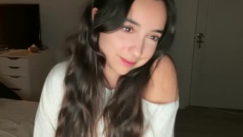 emilyfawn online show from 11/11/25, 04:12