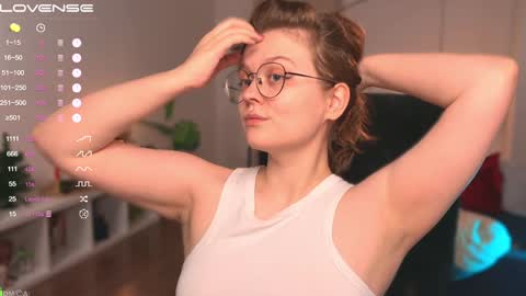 Snapshot of emilyforelsket chatting on 01/23/25, 11:58 Emily online show from 01/23/25, 11:58