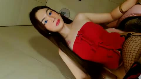 ariane online show from 11/04/25, 08:24