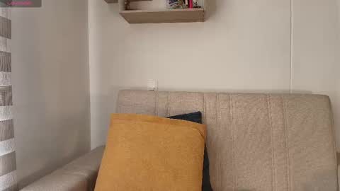 Emily online show from 10/06/25, 03:09