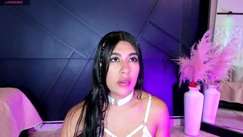 Emily online show from 01/28/25, 10:34