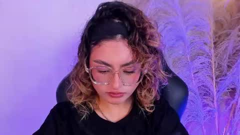 Emilyjonnes  online show from 06/11/26, 03:59