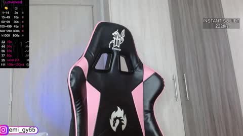 Snapshot of emilyn_grey chatting on 02/13/26, 03:52 Emilyn online show from 02/13/26, 03:52